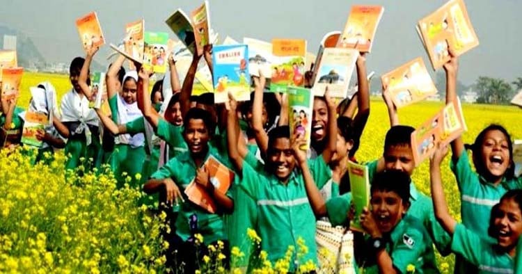 আগামীকাল নতুন বইয়ের ঘ্রাণে আর উল্লাসে মাতবে প্রায় ৪ কোটি শিক্ষার্থী
