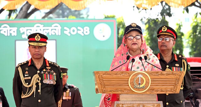 যেকোনো পরিস্থিতি মোকাবেলায় সশস্ত্র বাহিনীকে সক্ষম করে তোলা হচ্ছে : প্রধানমন্ত্রী