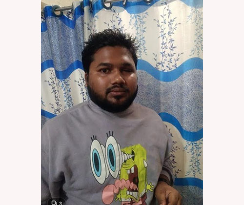 এক চোখ হারিয়ে অনিশ্চয়তায় আহত সোহান