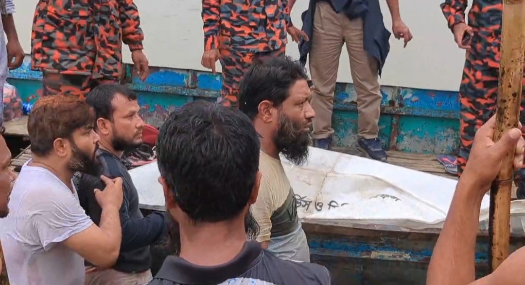 সিরাজগঞ্জে ফুলজোড় নদীতে নিখোঁজ হওয়া আরো দুই স্কুল ছাত্রের মরদেহ উদ্ধার