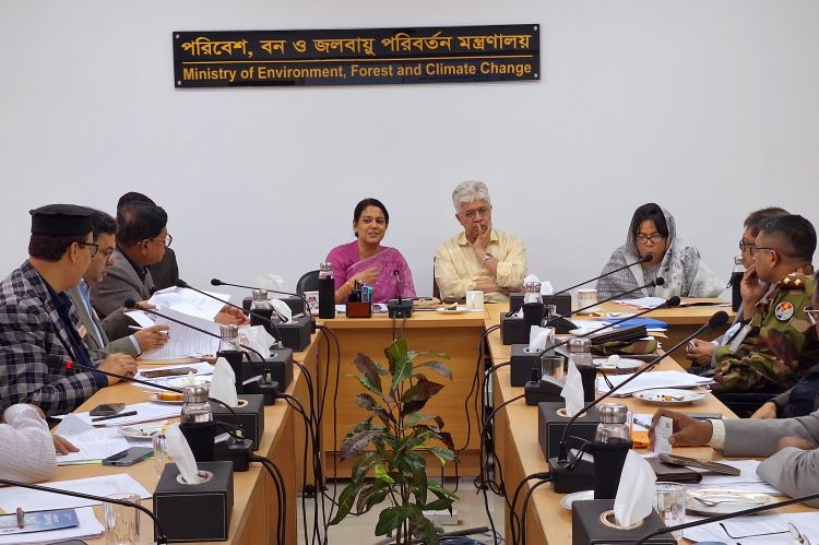 সরকারি নির্মাণকাজে ব্লকের ব্যবহার বাড়াচ্ছে সরকার: পরিবেশ উপদেষ্টা