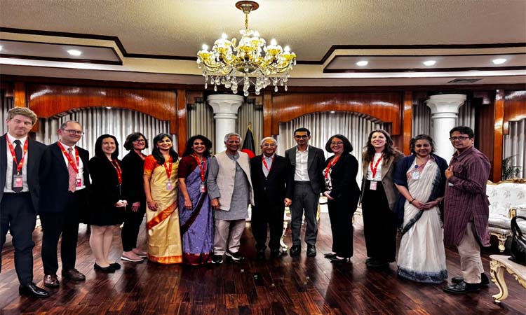 শ্রম আইনকে আইএলও’র মানদণ্ডে নিয়ে যেতে সরকার প্রয়োজনীয় সংস্কারে প্রতিশ্রুতিবদ্ধ : প্রধান উপদেষ্টা