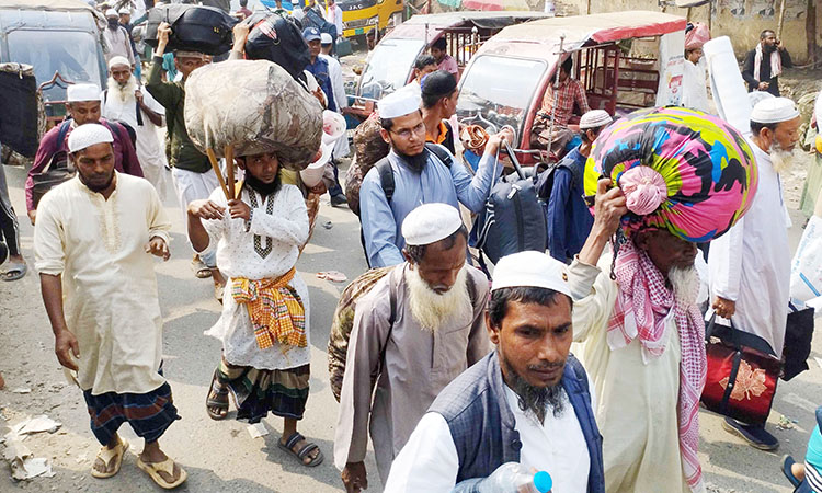 মুসলিম উম্মাহর কল্যাণ ও নাজাত কামনায় ইজতেমার দ্বিতীয় ধাপের সমাপ্তি