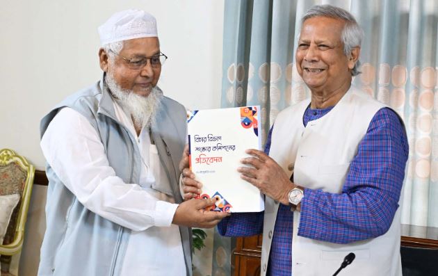 সুপ্রিম জুডিশিয়াল কাউন্সিলকে বিচারকদের বিরুদ্ধে অভিযোগ তদন্তের ক্ষমতা দেওয়ার সুপারিশ জেআরসি’র