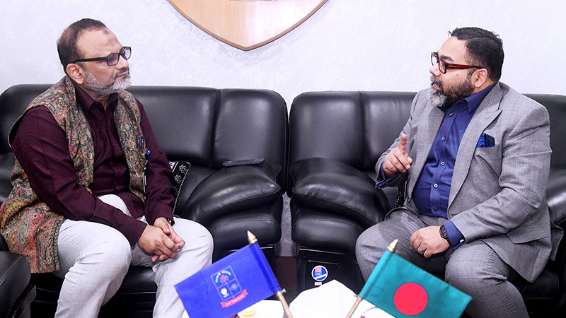 সহযোগিতামূলক শিক্ষা গবেষণা কার্যক্রম পরিচালনা করবে ঢাবি ও অ্যাস্টন বিশ্ববিদ্যালয়
