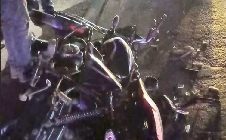 টাঙ্গাইলে বাড়ি ফেরার পথে বাস চাপায় প্রাণ গেল দুই বন্ধুর