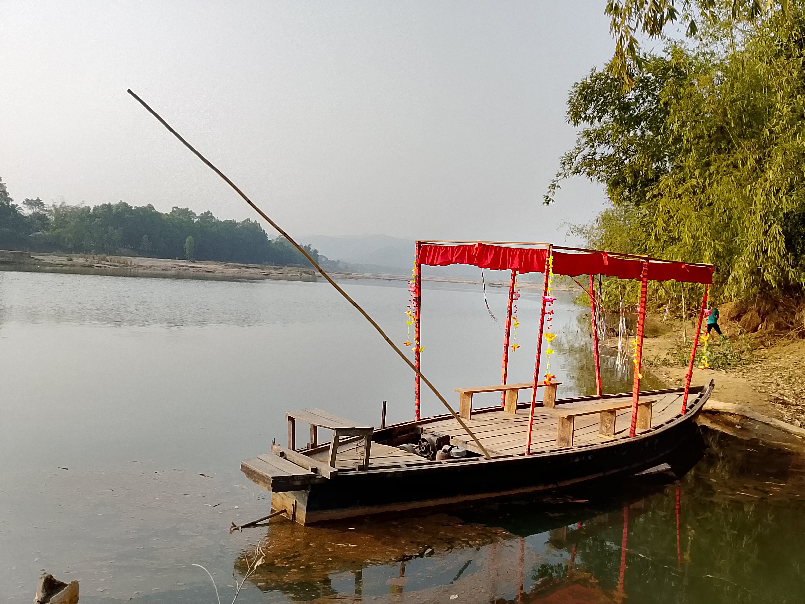 নেত্রকোনার পর্যটন এলাকার  নিরাপত্তায় ট্যুরিস্ট পুলিশ