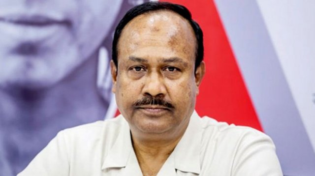 সাবেক প্রতিমন্ত্রী চুন্নুর বিদেশ গমনে নিষেধাজ্ঞা