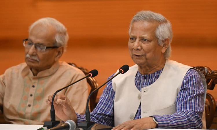 সংস্কার প্রক্রিয়া সঠিকভাবে এগিয়ে নিতে রাজনৈতিক দলের প্রতি প্রধান উপদেষ্টার আহ্বান