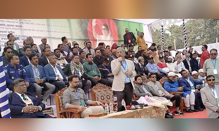 দেশের স্থায়ী উন্নয়ন নিশ্চিতে গণতান্ত্রিক শাসন ব্যবস্থার কোনো বিকল্প নেই: ফখরুল