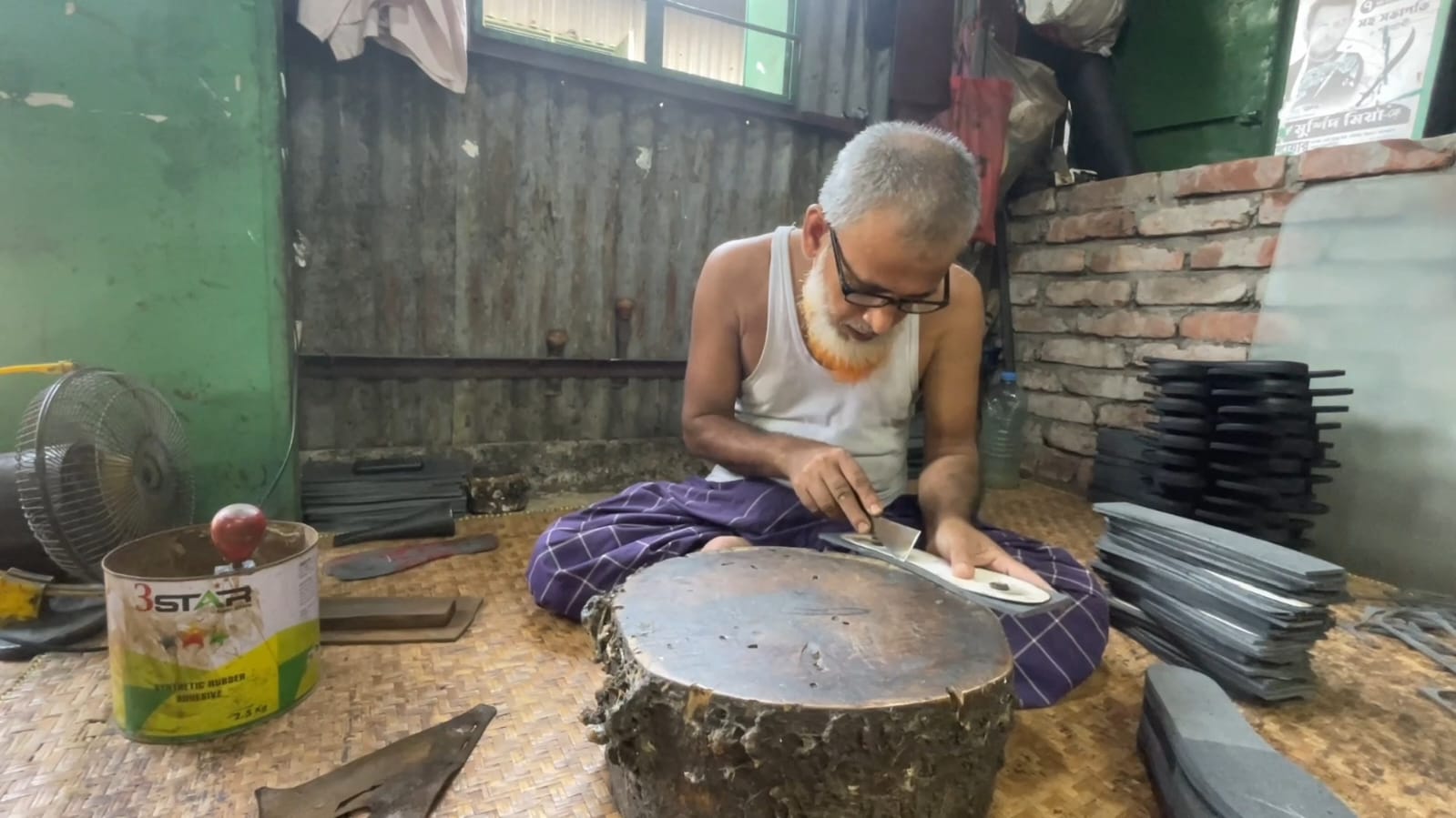 ভৈরবের তৈরি জুতা রপ্তানি হচ্ছে বিদেশে