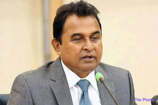 পরিবারসহ সাবেক অর্থমন্ত্রী লোটাস কামালের দেশত্যাগে নিষেধাজ্ঞা