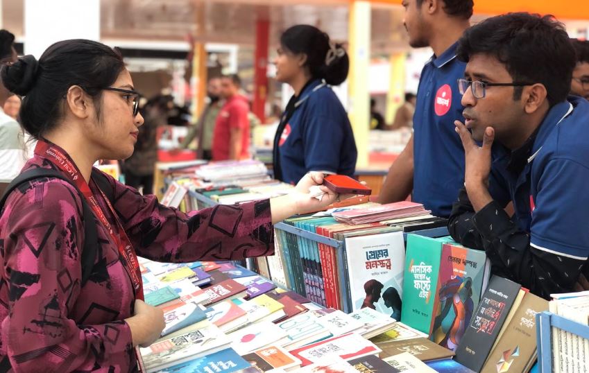 মঙ্গলবার মেলায় এসেছে ৭৯টি নতুন বই