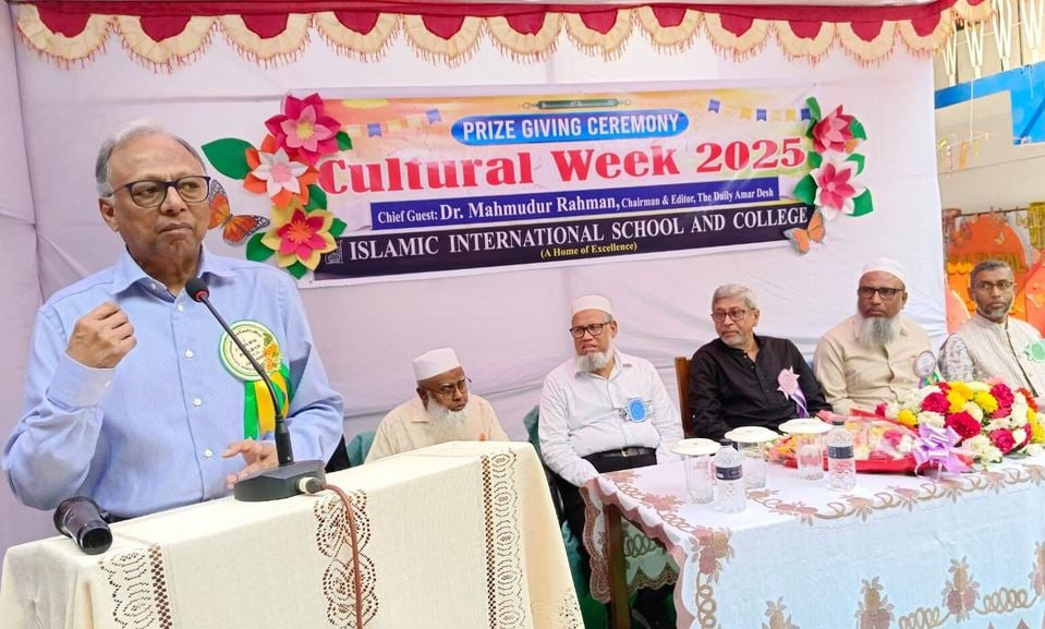 দেশের ভবিষ্যৎ কর্ণধার হিসেবে নিজেদের গড়ে তুলতে ছাত্রদের প্রতি মাহমুদুর রহমানের আহ্বান