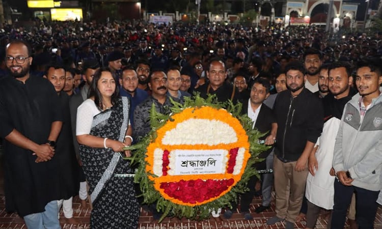সিলেটে ভাষা শহীদদের প্রতি সর্বস্তরের মানুষের শ্রদ্ধা 