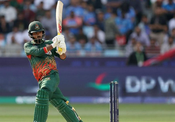 হার্শা-রাজার কন্ঠে হৃদয়ের প্রশংসা