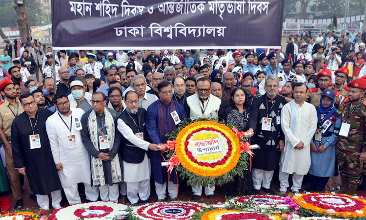 শ্রদ্ধা আর ভালোবাসায় ভাষা শহীদদের স্মরণ