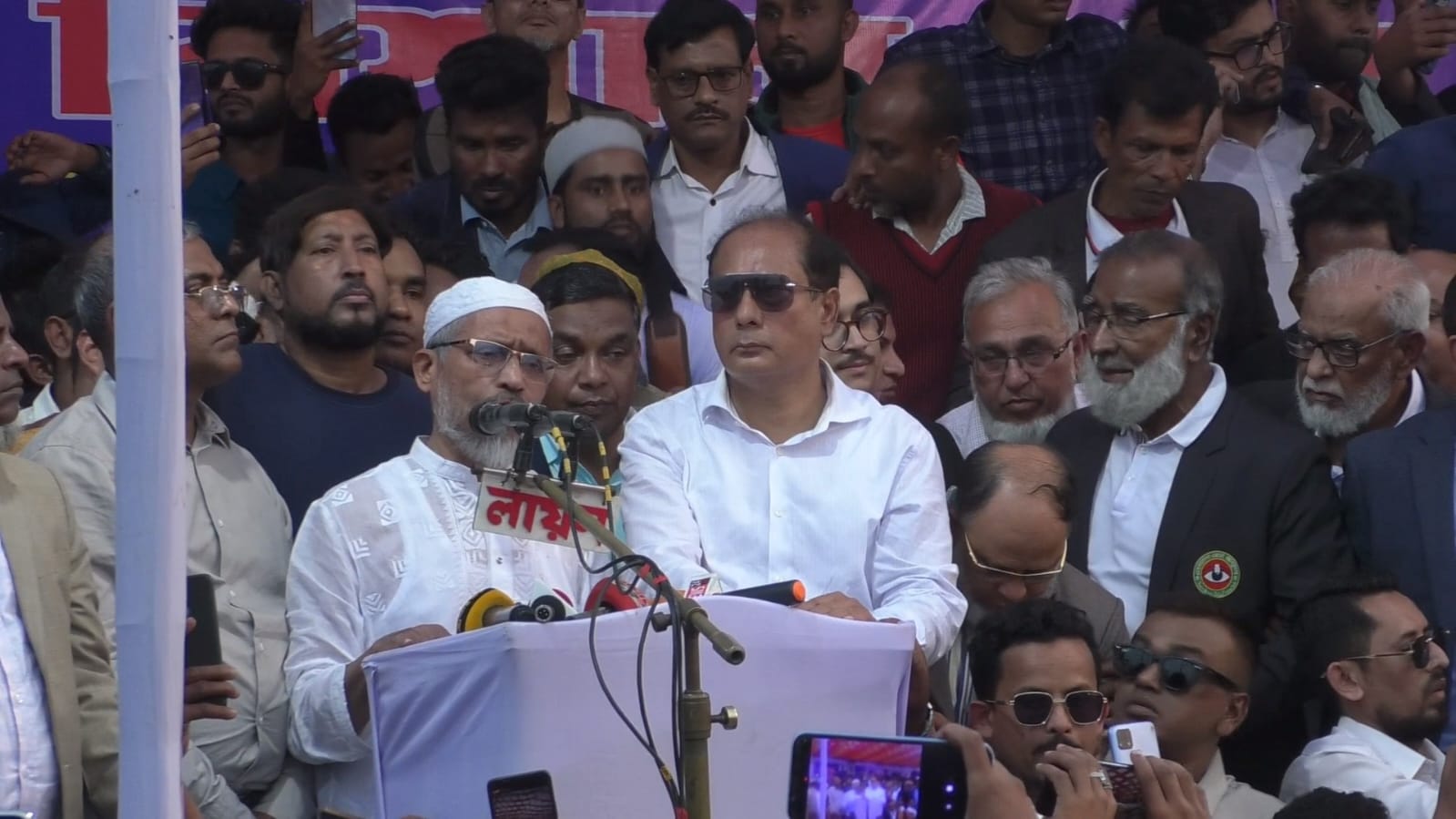 হাওর উপজেলা খালিয়াজুরীতে লুৎফুজ্জামান বাবরকে গণসংবর্ধনা