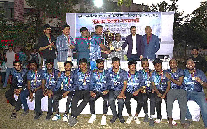 হাবিপ্রবি’র তারুণ্যের উৎসব ক্রিকেট টুর্নামেন্টে চ্যাম্পিয়ন বিজনেস স্টাডিজ অনুষদ