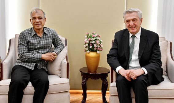 রোহিঙ্গা প্রত্যাবাসনে মিয়ানমারকে চাপ প্রয়োগ করার জন্য স্বরাষ্ট্র উপদেষ্টার আহ্বান