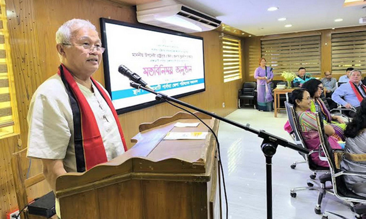 পণ্যকে যুগোপযোগী করতে পার্বত্য নারী উদ্যোক্তাদের এগিয়ে আসার আহ্বান পার্বত্য উপদেষ্টার
