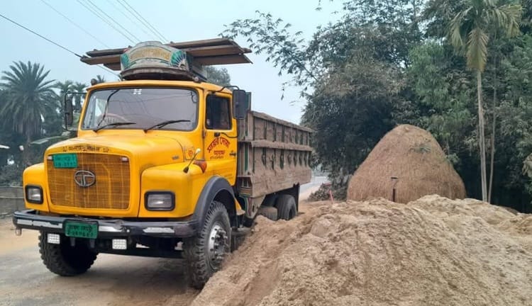 শেরপুরের বালু উত্তোলনের দায়ে ৭ লাখ টাকা জরিমানা