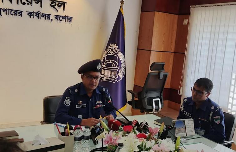 যশোরে রমজান ও ঈদ নির্বিঘ্ন করতে পুলিশের দ্বিগুণ ফোর্স, থাকবে বিশেষ টিম