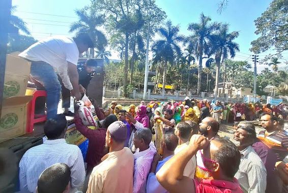ঝিনাইদহে রমজানে ৯৭ হাজার পরিবার পাচ্ছে টিসিবি’র পণ্য