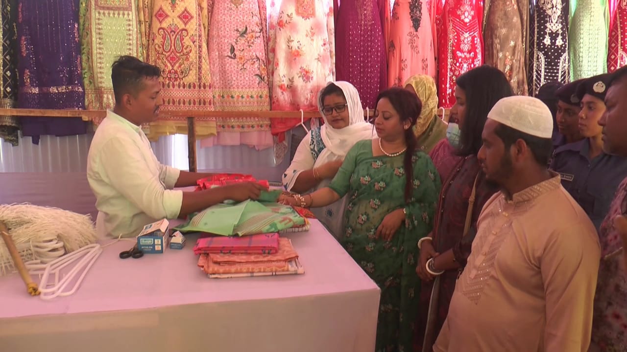 ভোলায় মাসব্যাপী পুনাকের শিল্প পণ্য মেলা শুরু