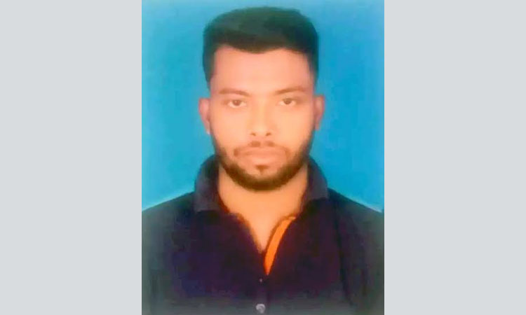 ছেলের খুনিদের বিচার দেখে যেতে চান শহীদ জাকিরের মা