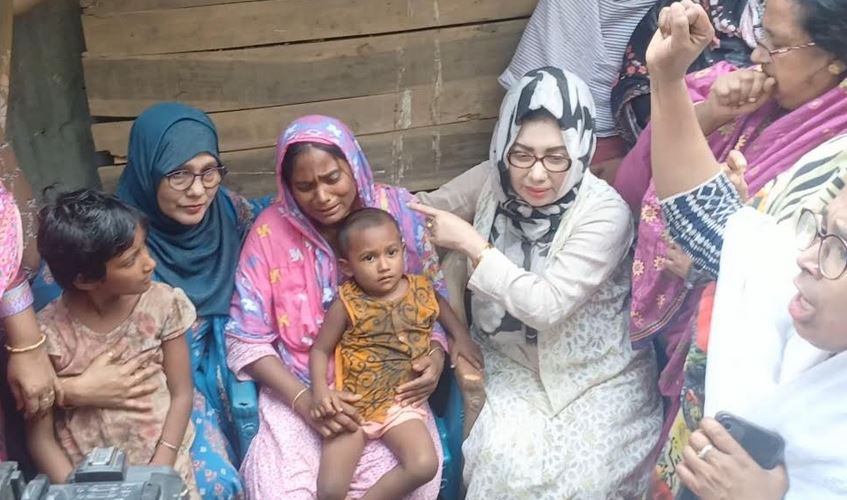 মাগুরায় শিশুটির পরিবারের পাশে বিএনপি 