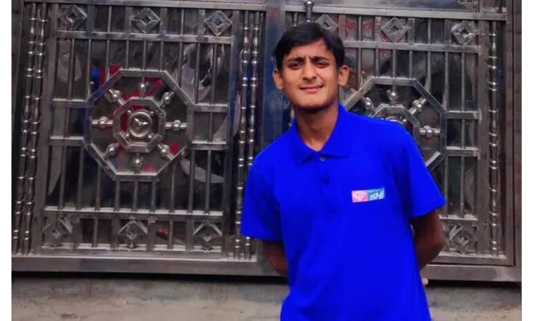 পরিবারের অভাব দূর করতে বিদেশ যাওয়া হলো না শহীদ বিজয়ের