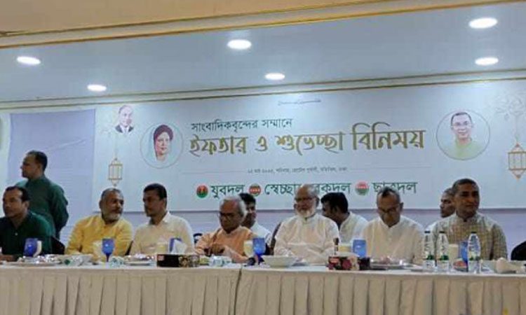 শেখ হাসিনার সরকার দেশকে ধ্বংস করে গেছে: খন্দকার মোশাররফ