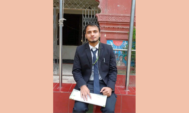 আমি স্বার্থপরের মতো ঘরে বসে থাকতে পারব না : মাকে বলেছিলেন শহীদ জিহাদ