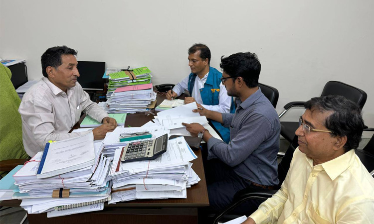 অনিয়ম ও দুর্নীতির অভিযোগে কারিগরি শিক্ষা অধিদপ্তরে দুদকের অভিযান