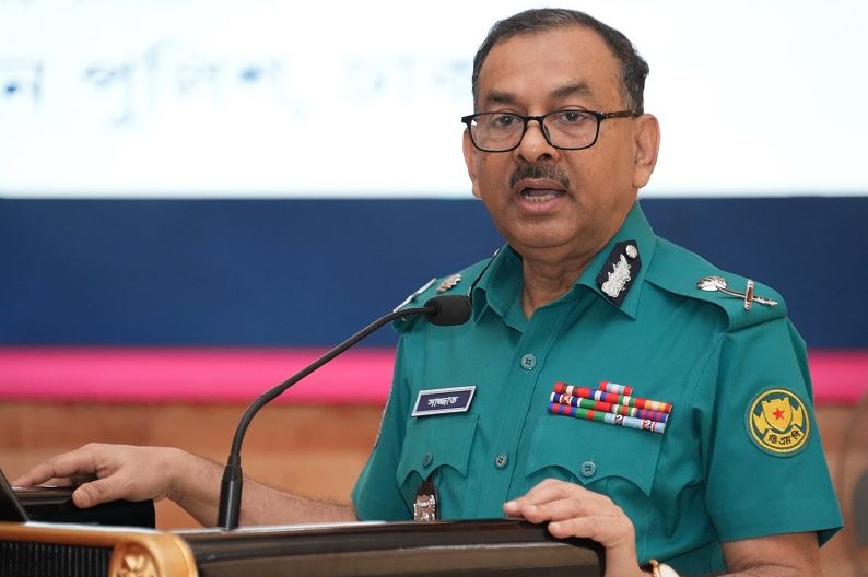 পুলিশি তৎপরতায় ছিনতাইয়ের ঘটনা এখন কমে এসেছে : ডিএমপি কমিশনার