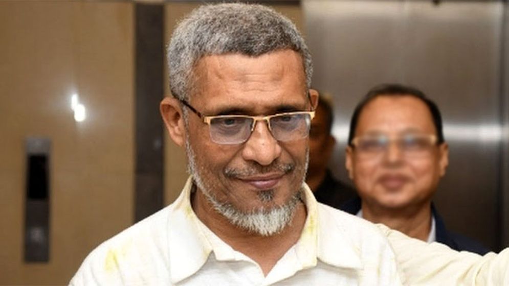 অস্ত্র উদ্ধারের মামলায় হাইকোর্টে খালাস পেলেন লুৎফুজ্জামান বাবর