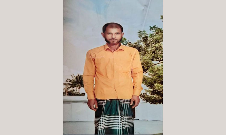 লালমিয়াকে হারিয়ে বাকরুদ্ধ হয়ে পড়েছেন স্ত্রী আম্বিয়া বেগম
