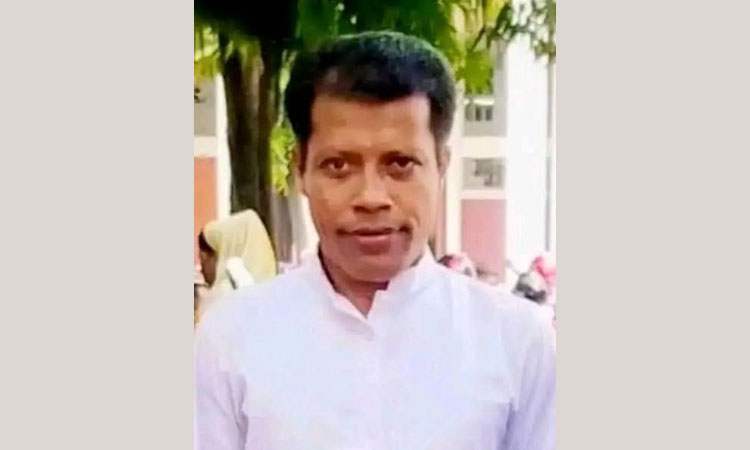 দুই শিশু সন্তানের ভবিষ্যৎ নিয়ে চিন্তিত শহীদ নবীন তালুকদারের স্ত্রী রুমা