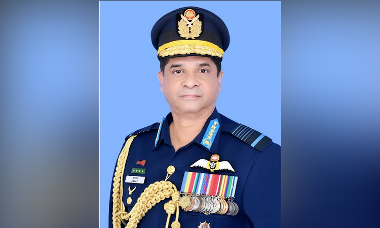 বিমান বাহিনী প্রধান যুক্তরাষ্ট্র সফর শেষে দেশে ফিরেছেন
