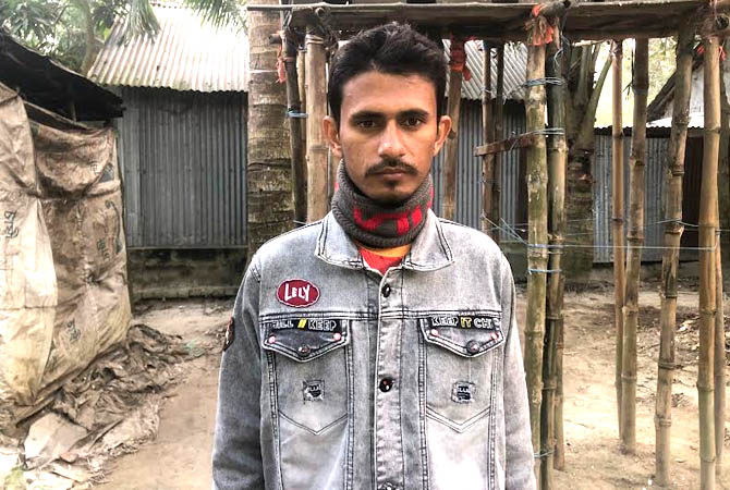 গুলিবিদ্ধ মাঈন উদ্দিন সুস্থ হলেও ভবিষ্যৎ অনিশ্চিত
