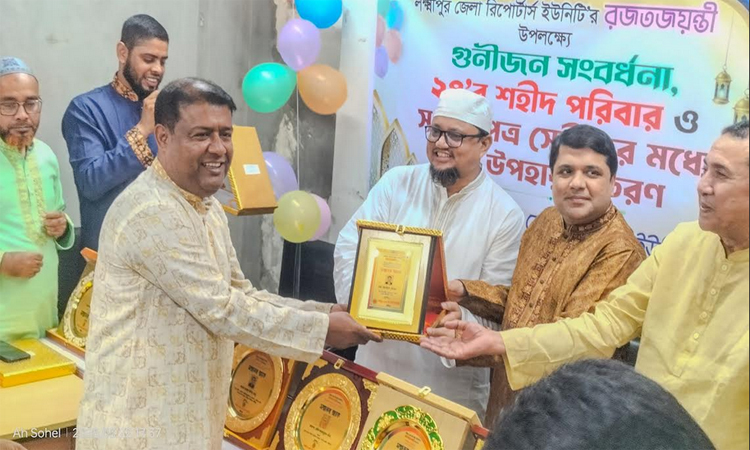 অনুসন্ধানী সাংবাদিকতায় পুরস্কার পেলেন বাসসের সাংবাদিক আব্বাছ হোসেন