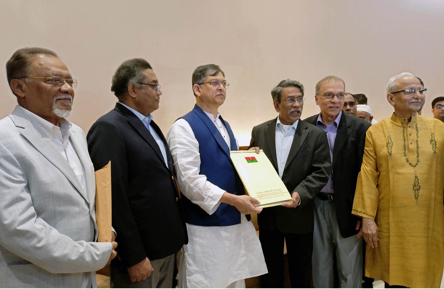 ঐকমত্য কমিশনের সঙ্গে বৈঠক করেছে বিএনপি, এনসিপিসহ ৪টি দল