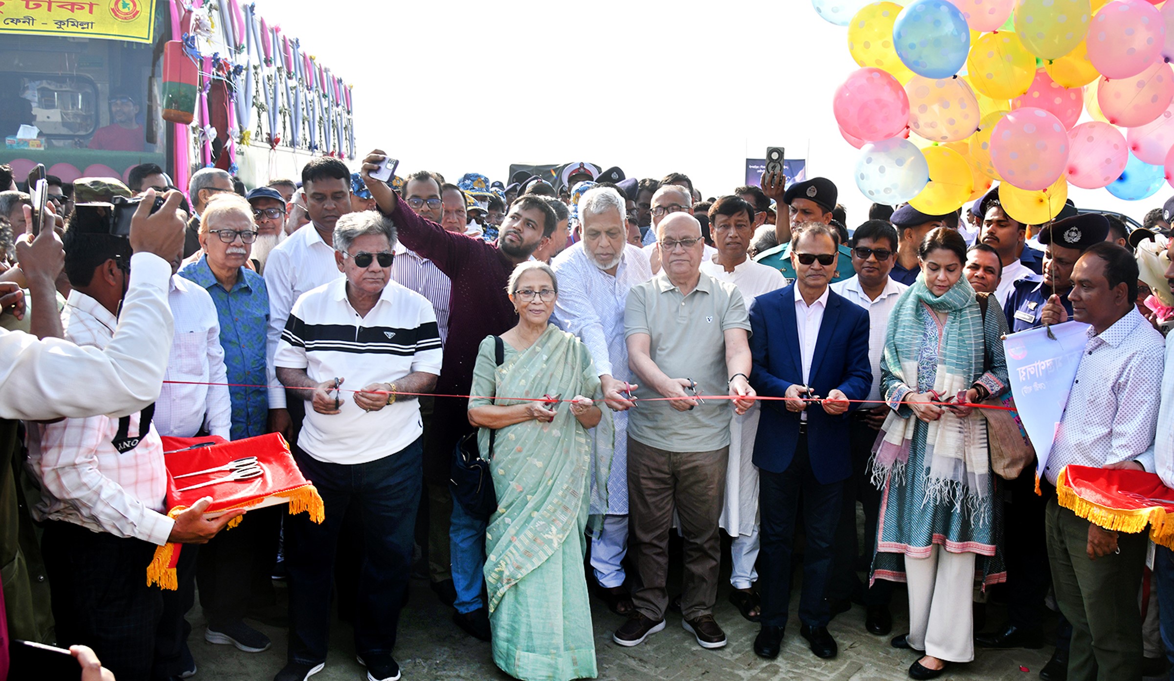 স্বপ্নের ফেরি চালু হওয়ায় উচ্ছ্বসিত সন্দ্বীপের চার লাখ বাসিন্দা