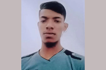 পুত্র হত্যার বিচার চান শহীদ সুমন পাটোয়ারীর মা-বাবা