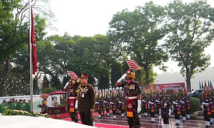 মহান স্বাধীনতা দিবসে পিলখানার ‘সীমান্ত গৌরবে’ বিজিবি মহাপরিচালকের শ্রদ্ধা