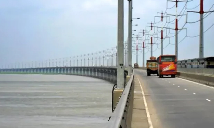 গত ২৪ ঘণ্টায় যমুনা সেতু পারাপার হয়েছে ৩৪ হাজার যানবাহন