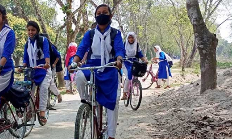 ২ লাখ নারীকে প্রশিক্ষণ, ১৬ হাজার কিশোরীকে সাইকেল দেবে সরকার