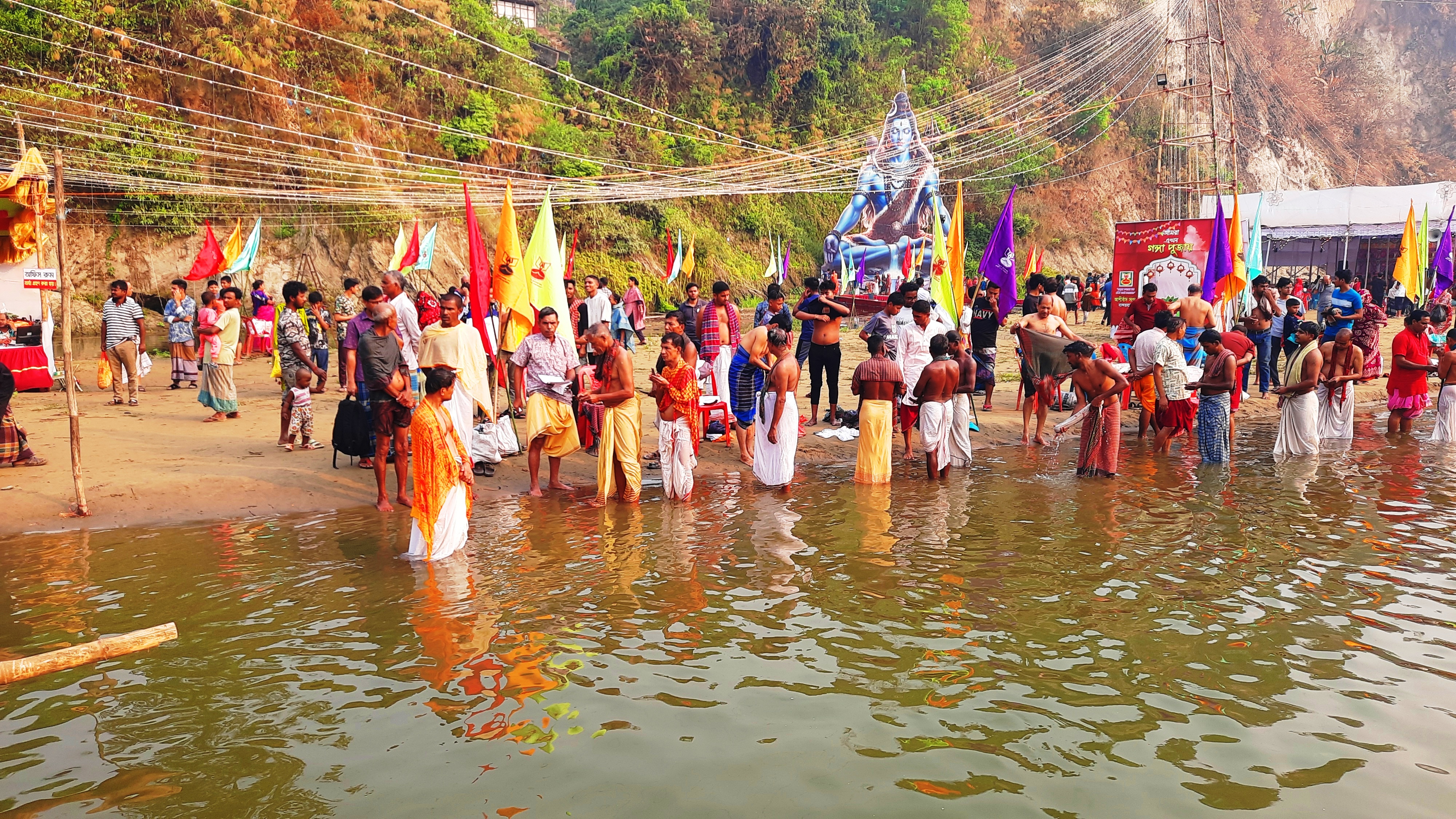 বান্দরবানে গঙ্গা পূজা অনুষ্ঠিত