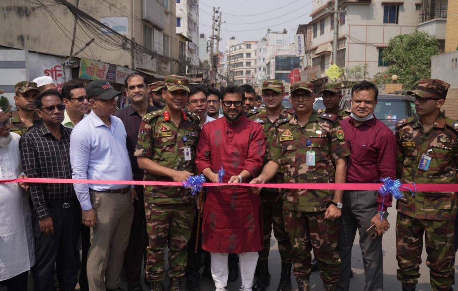 পূর্ব ঘোষণা অনুযায়ী ঈদের আগেই দুটি রাস্তা উদ্বোধন ডিএনসিসি প্রশাসকের